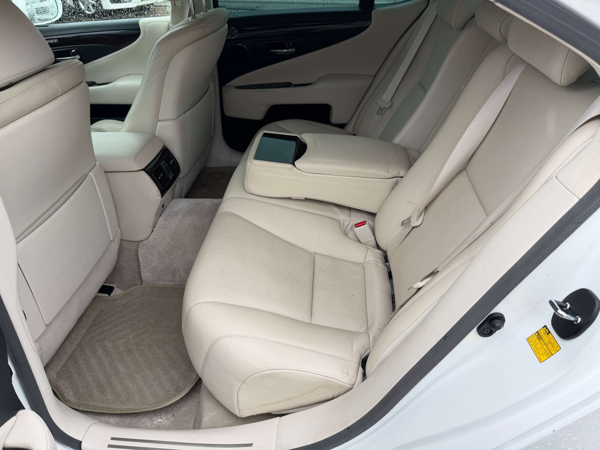 Interior view of the back seat of a 2007 Lexus LS600h AWD V8 5.0L Hybrid luxury sedan.