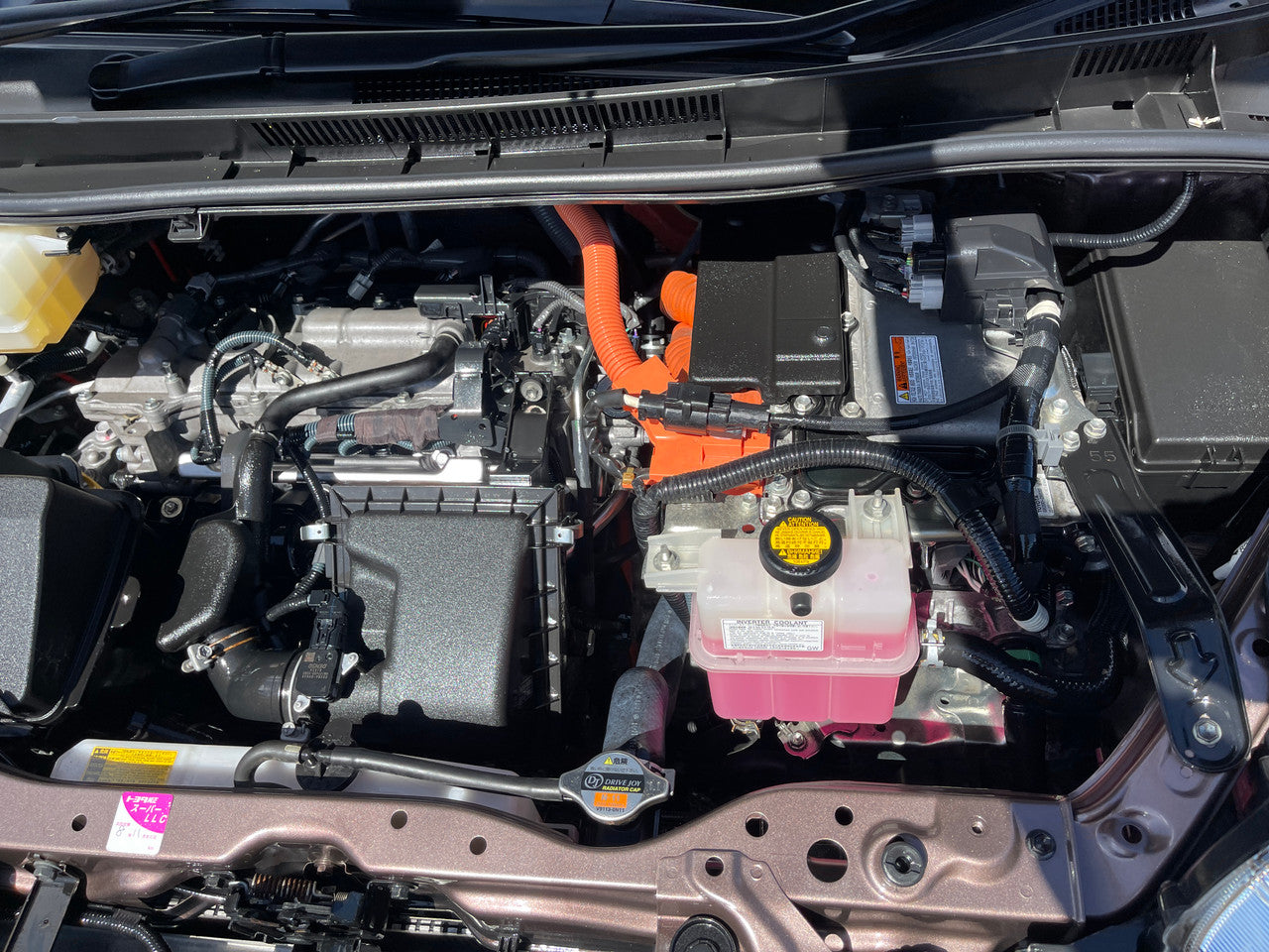 2014 Toyota Noah 1.8L  Hybrid G Edition 7 seater, VIN 6ZZE0ZWR800007275 (#7275)