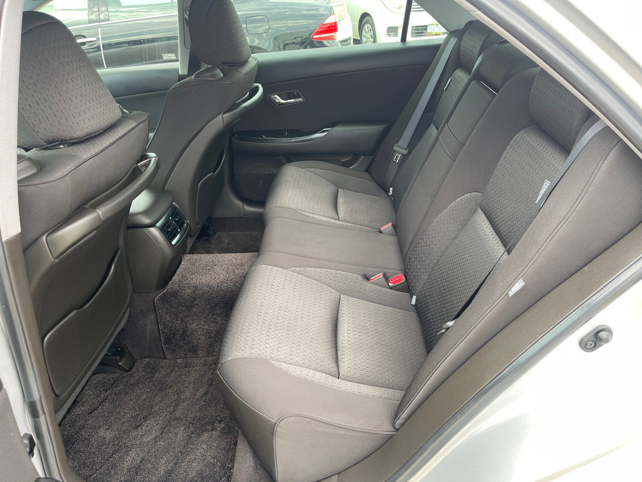 2008 Toyota Crown V6 3.5L Royal Saloon Luxury Sedan, VIN 6ZZ8GRS2040004352 (#4352)