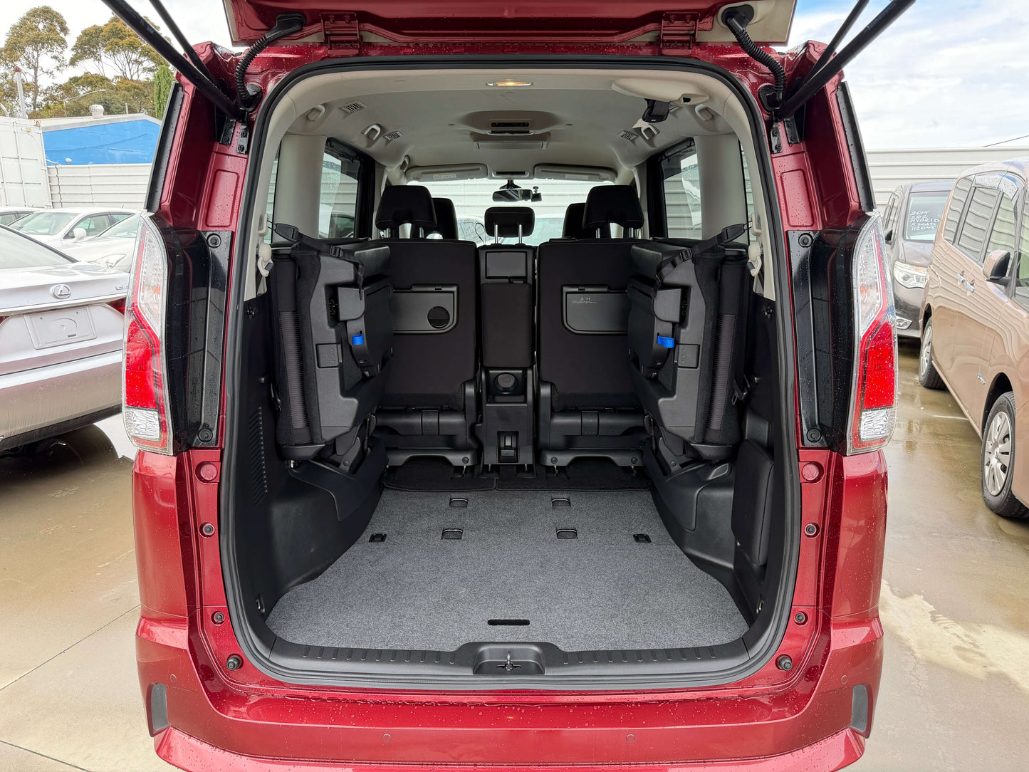 Interior view of the 2018 Nissan Serena 2.0L S-Hybrid Highway Star showing spacious cargo area and seating for 8.