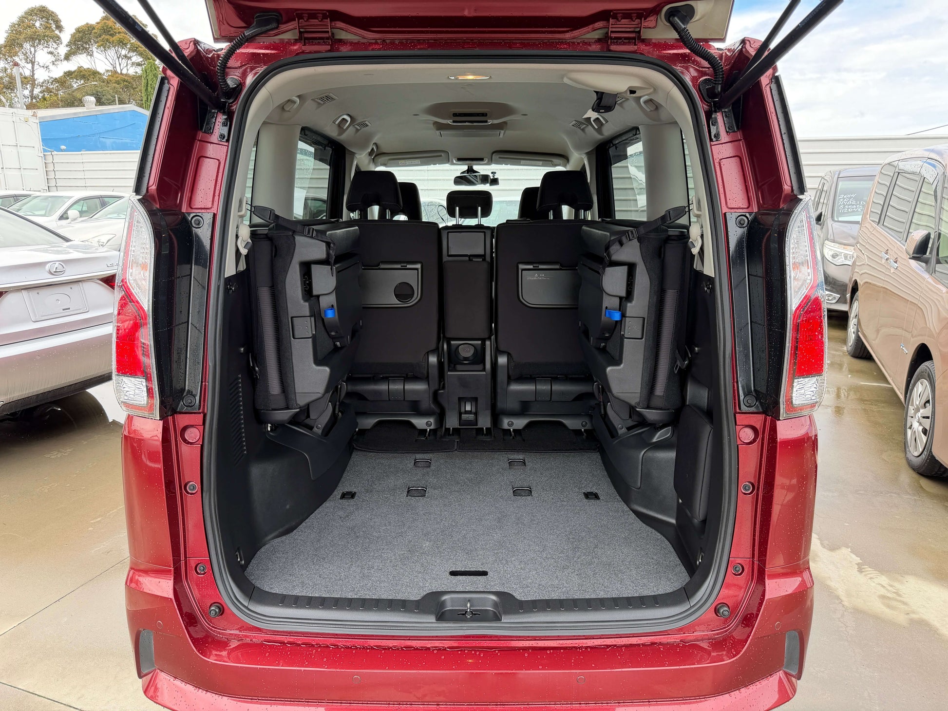 Interior view of the 2018 Nissan Serena 2.0L S-Hybrid Highway Star showing spacious cargo area and seating for 8.