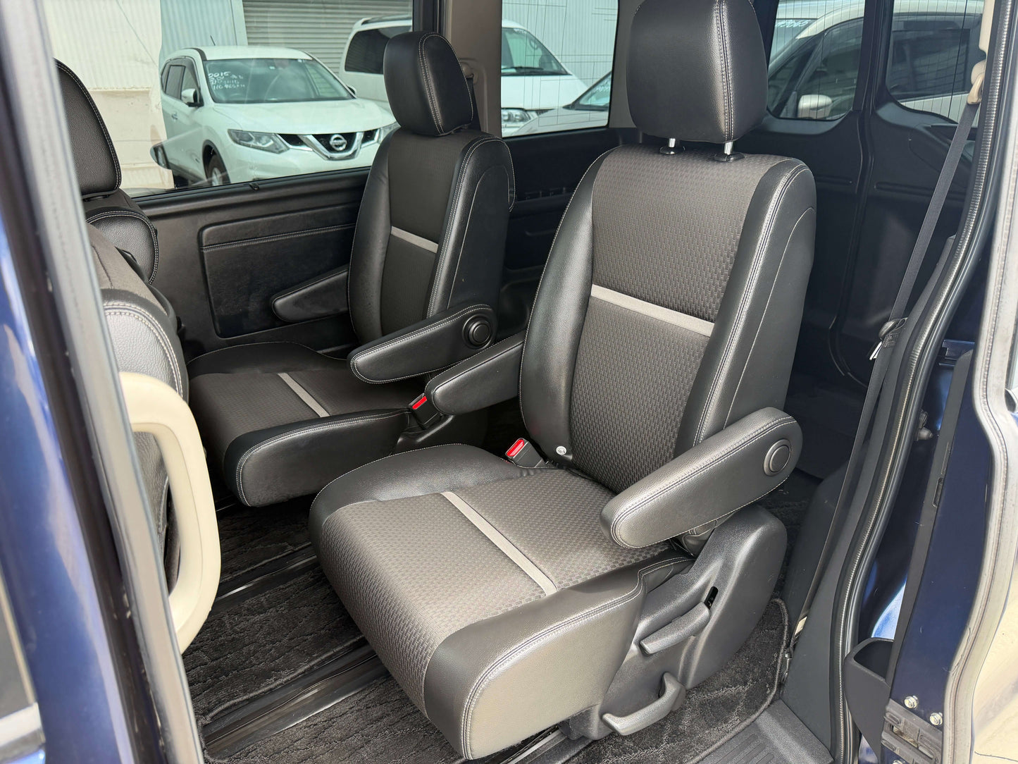 Interior seating of 2018 Honda Honda Stepwgn 2.0 Spada Hybrid G EX Honda Sensing, showcasing comfortable and spacious design.