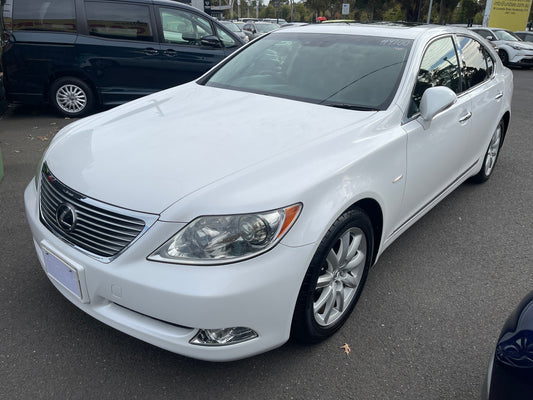 2007 Lexus LS460 V8 4.6L Version U I Package Premium Luxury Sedan, VIN 6ZZ60USF405019700 (#9700)