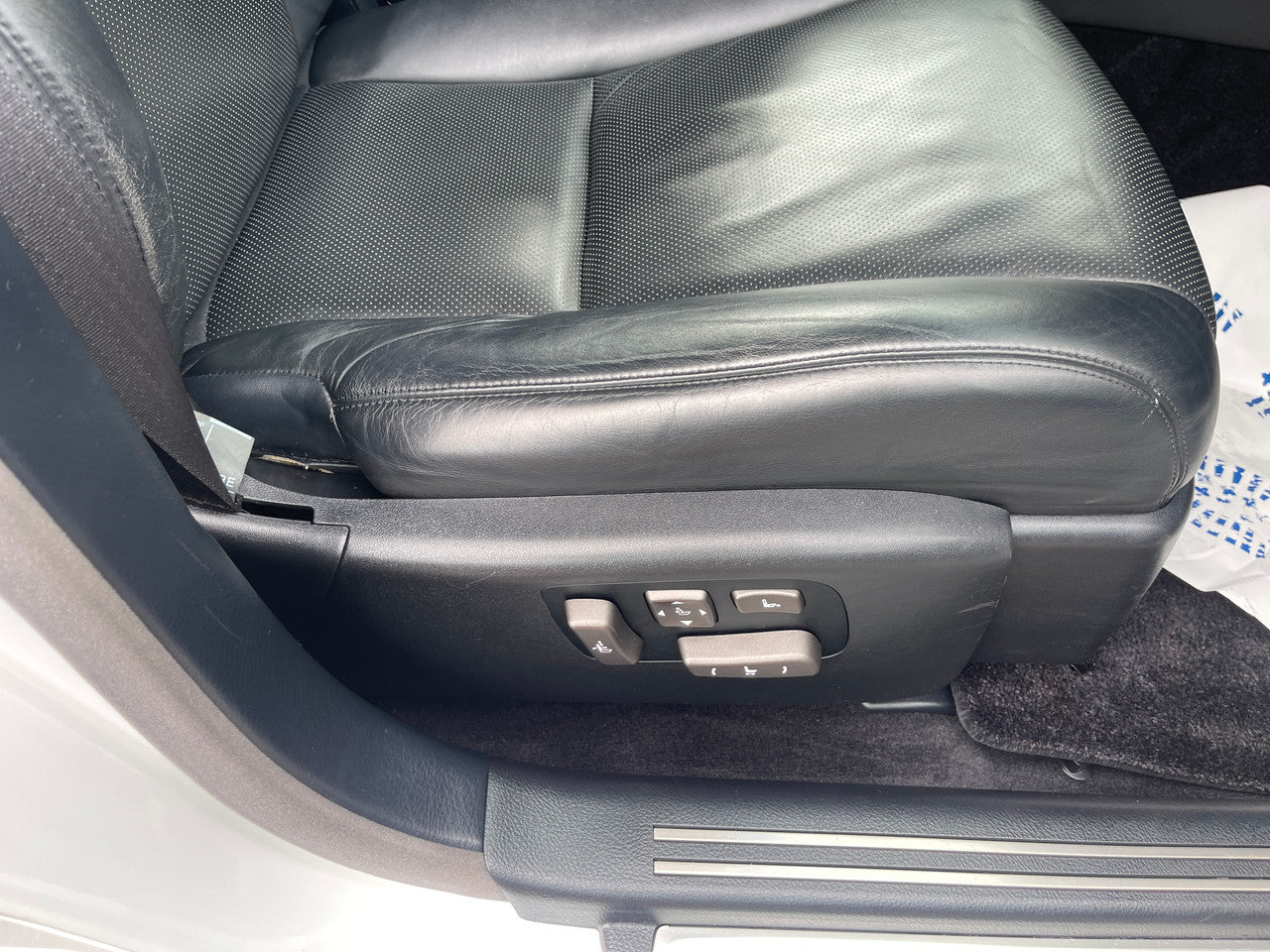 2007 Lexus LS460 V8 4.6L Version U I Package Premium Luxury Sedan, VIN 6ZZ60USF405019700 (#9700)