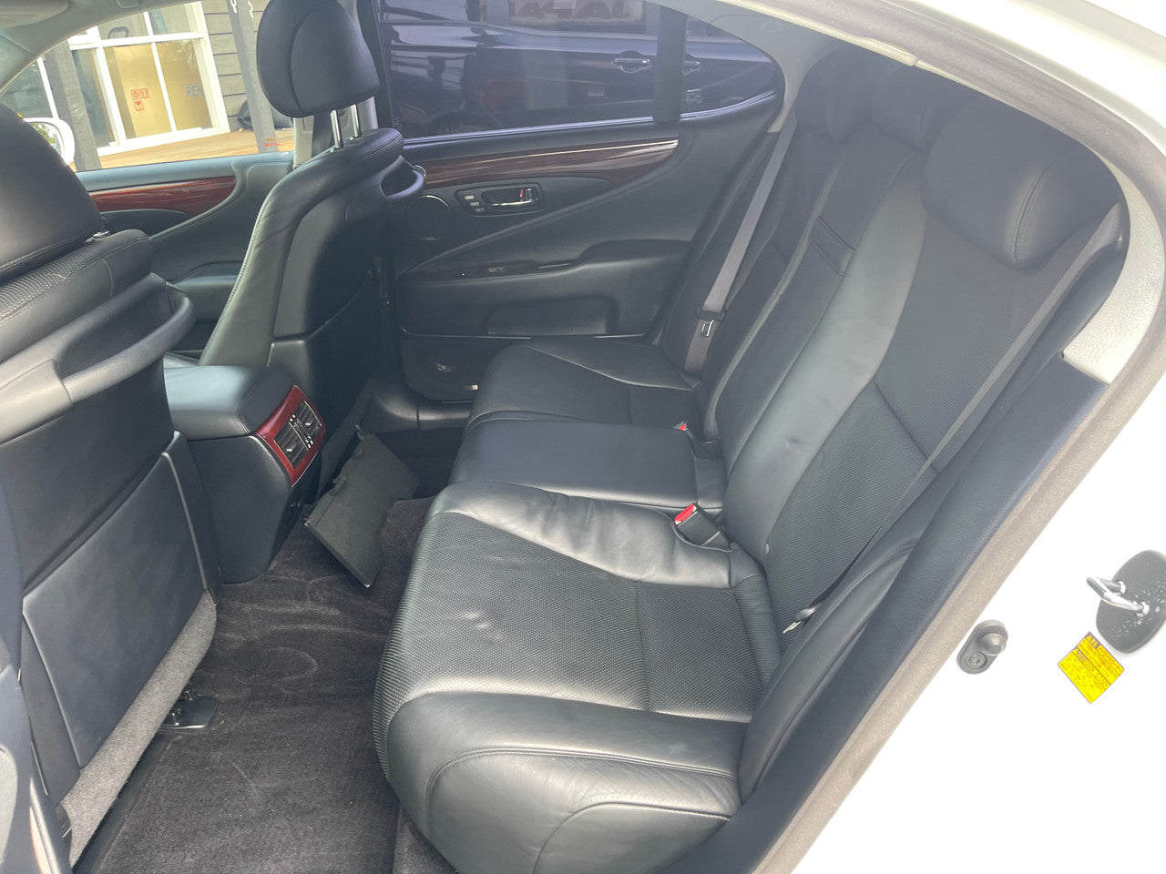 2007 Lexus LS460 V8 4.6L Version U I Package Premium Luxury Sedan, VIN 6ZZ60USF405019700 (#9700)