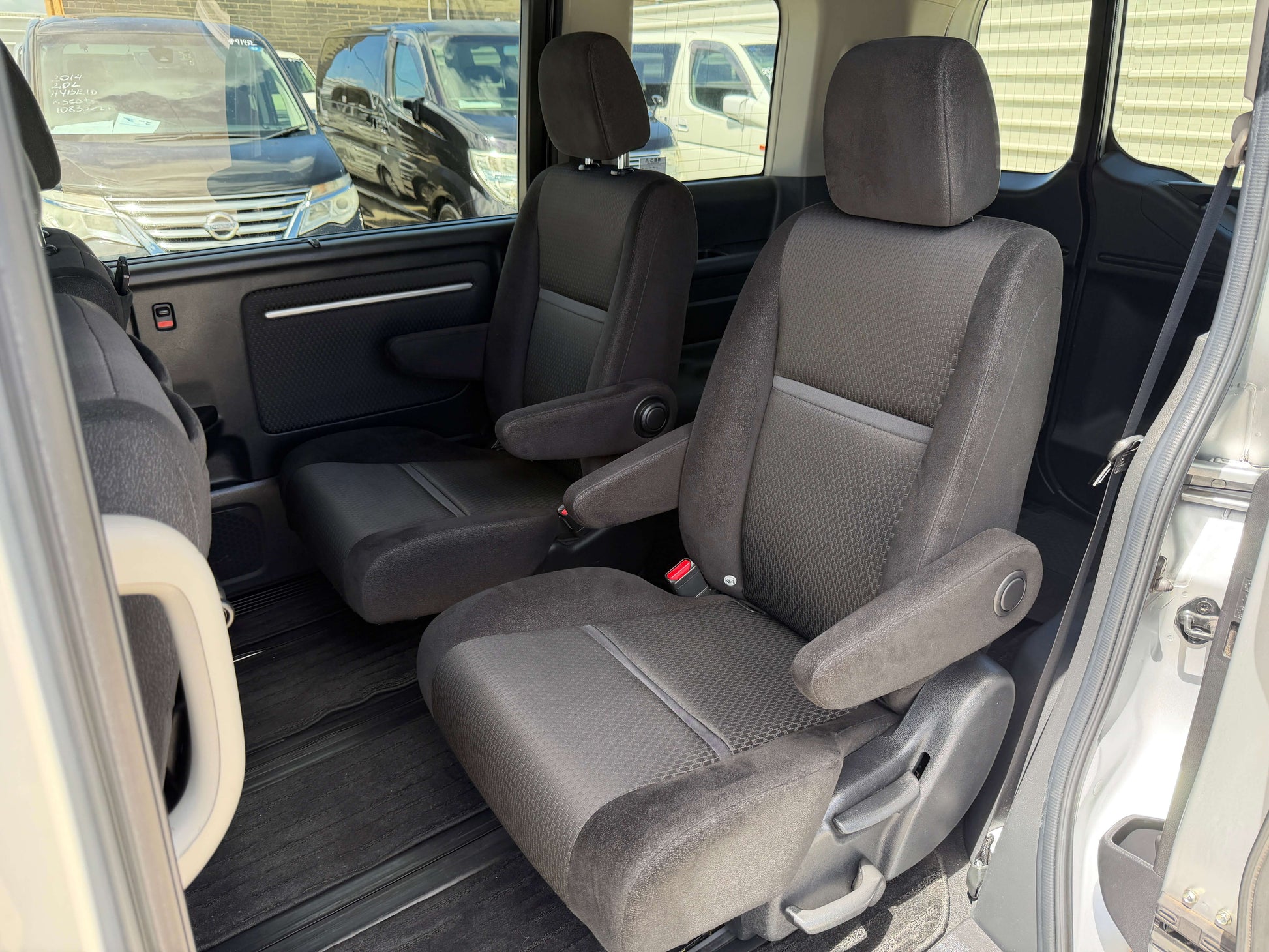 Interior view of the 2019 Honda Honda Stepwgn 2.0 Spada Hybrid with comfortable seating for seven.
