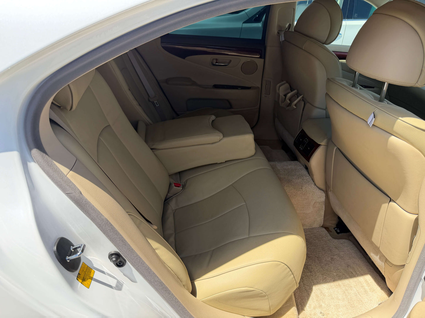 2007 Lexus LS600h AWD V8 5.0L Hybrid luxurious back seat interior with beige leather upholstery
