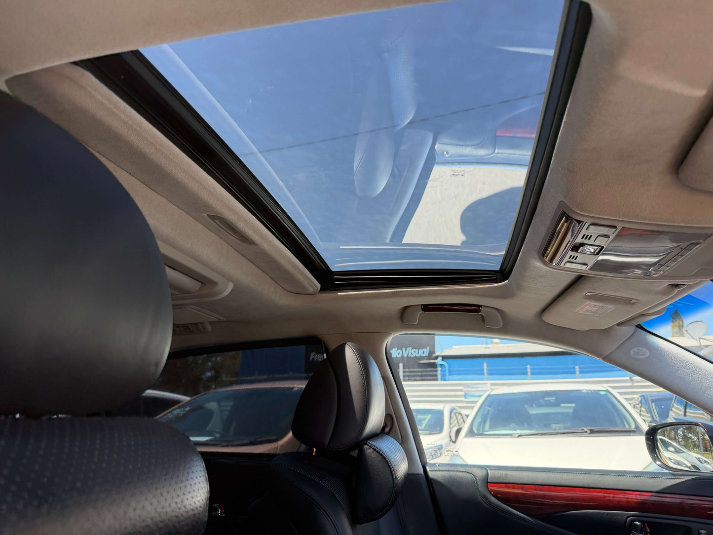 2007 Lexus LS600hL AWD V8 5.0L Hybrid luxury sedan sunroof interior view.