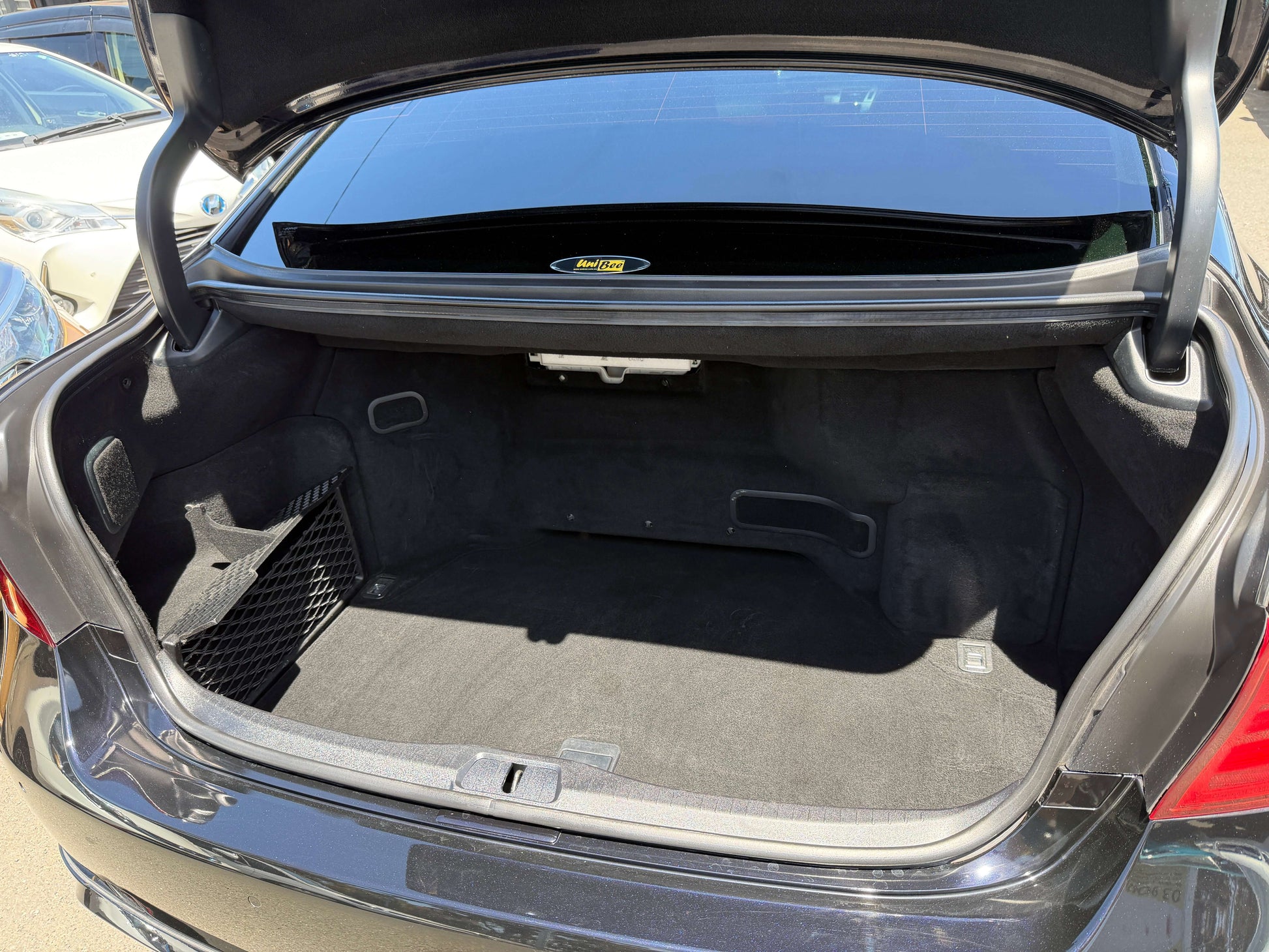 2007 Lexus LS600hL AWD V8 5.0L Hybrid trunk space interior view.