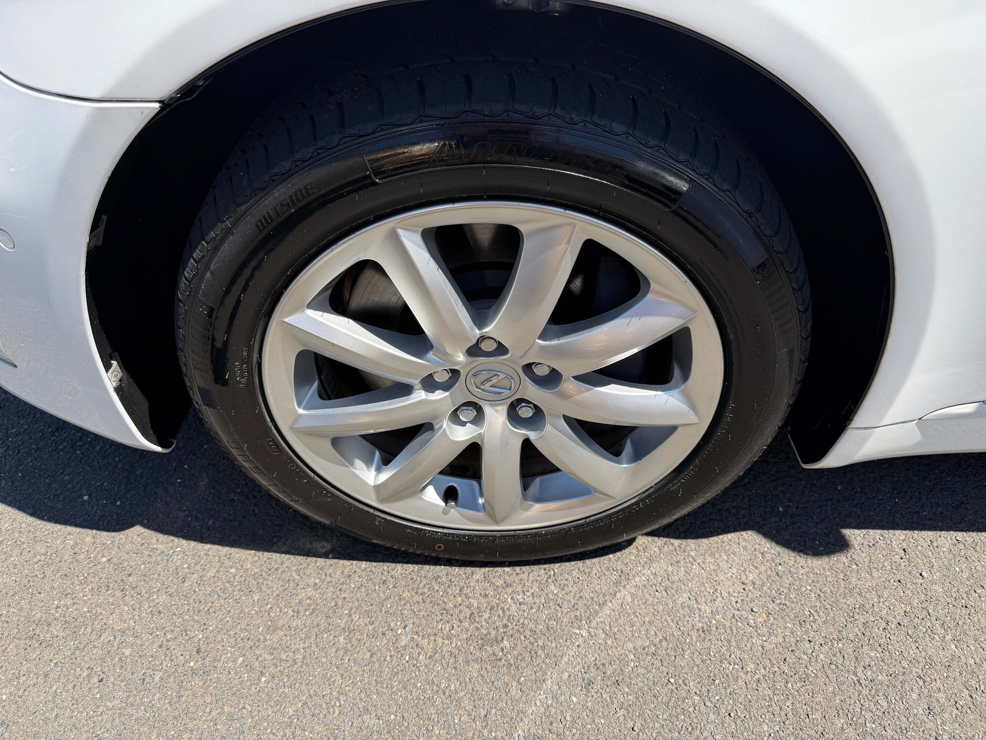 2007 Lexus LS600h AWD V8 5.0L Hybrid luxury sedan wheel close-up showing alloy rims and tire.