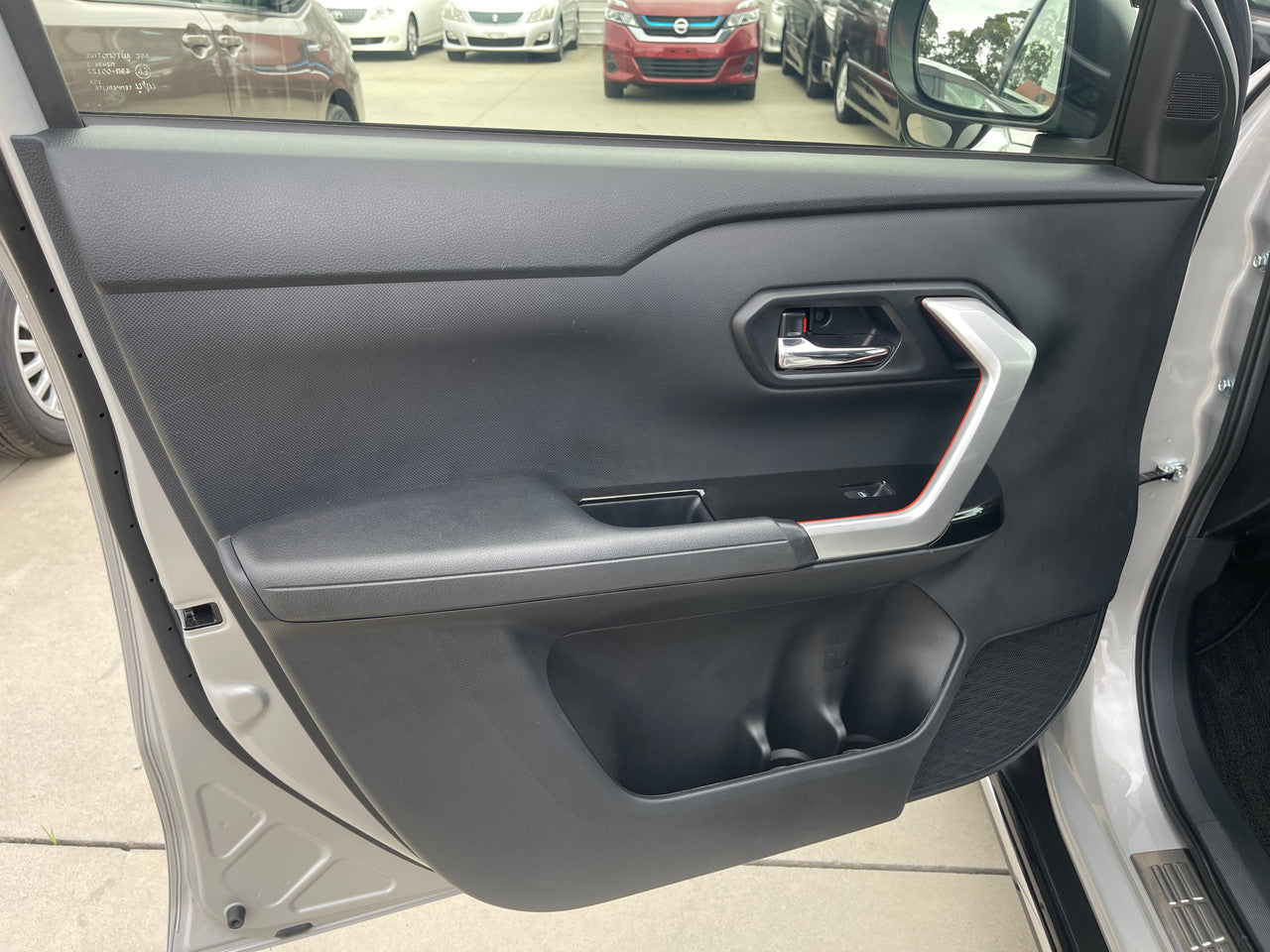 2022 Toyota Raize 1.2L e-Smart Hybrid Z, VIN 6ZZN0A202A0023805 (#3805)