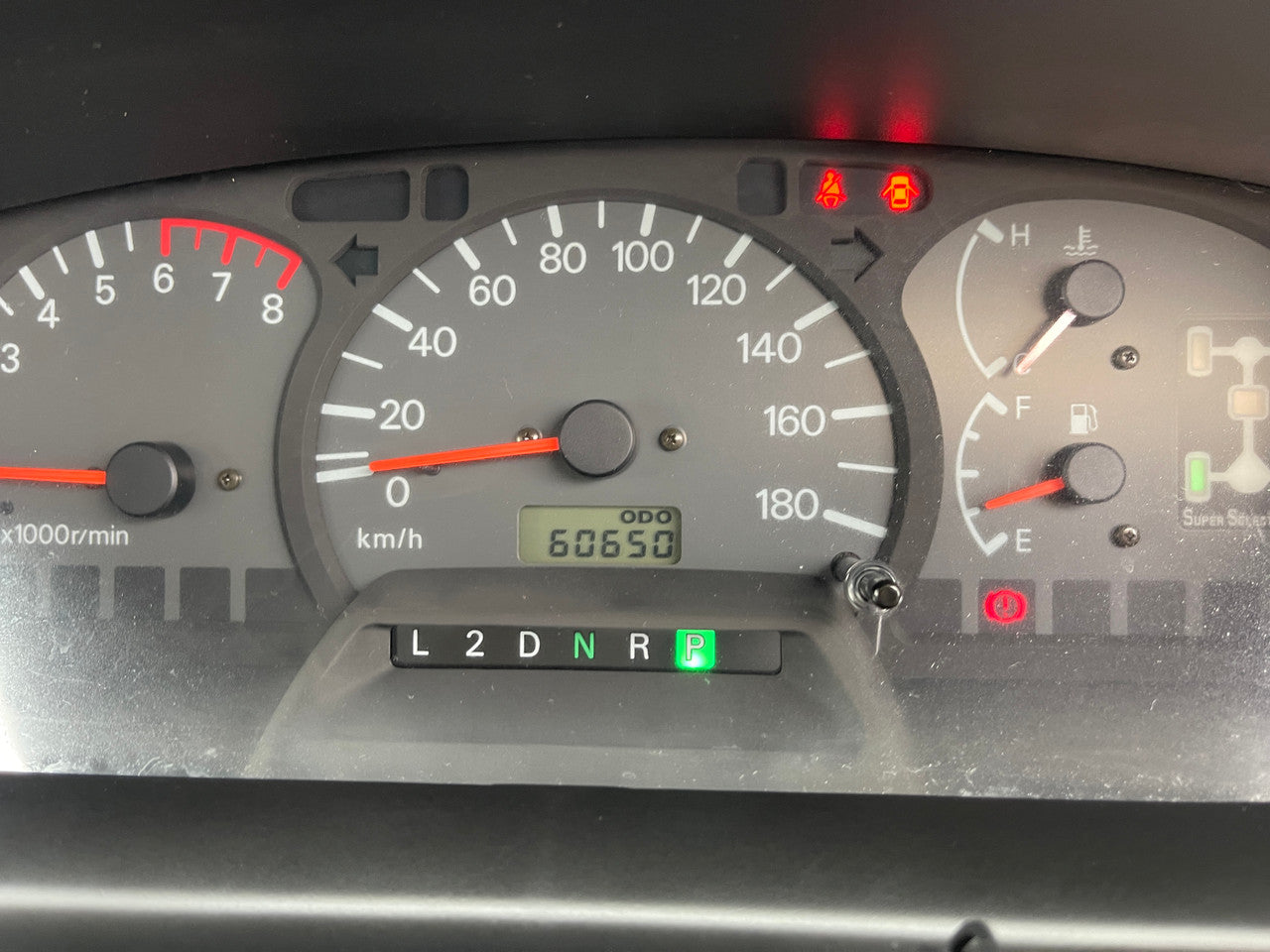 2002 Mitsubishi Delica Space Gear V6 3.0L 4WD Chamonix edition, VIN 6ZZ200PD6W0703128 (#3128)