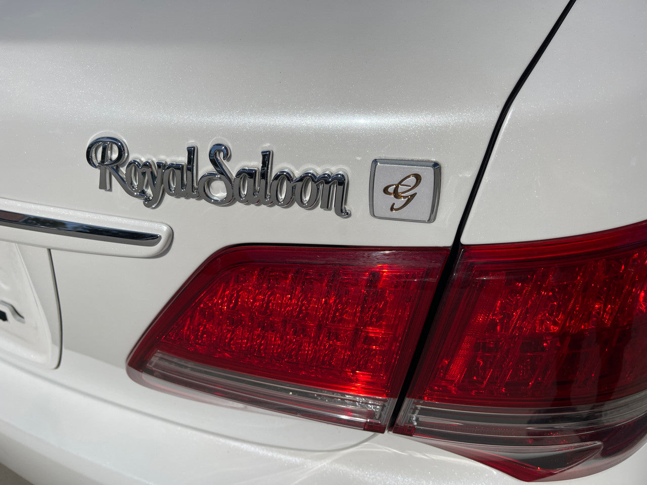 2008 Toyota Crown V6 3.0L Royal Saloon Luxury Sedan, VIN 6ZZ8GRS2020002221 (#2221)