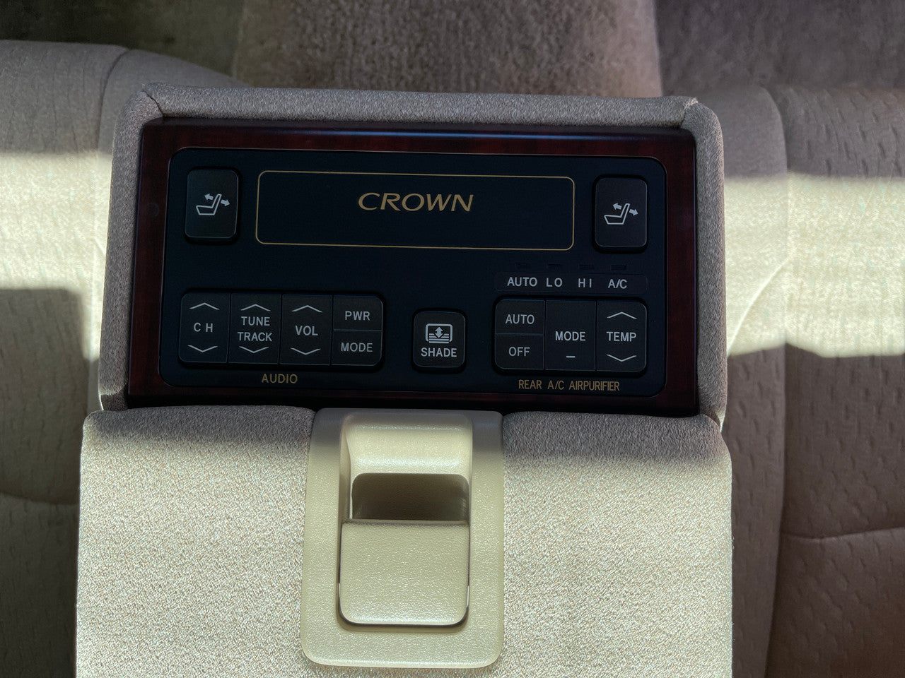2008 Toyota Crown V6 3.0L Royal Saloon Luxury Sedan, VIN 6ZZ8GRS2020002221 (#2221)