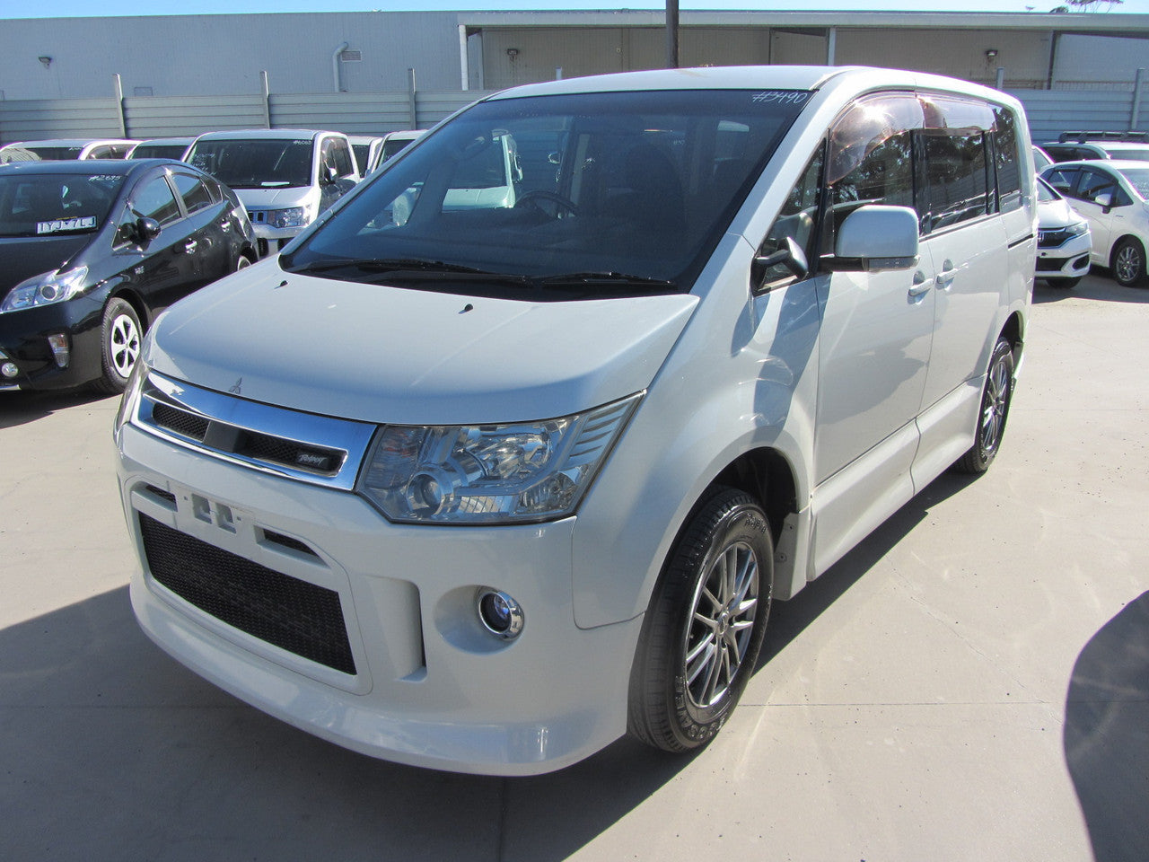 2008 Mitsubishi Delica D5 2.4L 4WD Roadest Edition, VIN 6U9000CV5W0203490 (#3490)