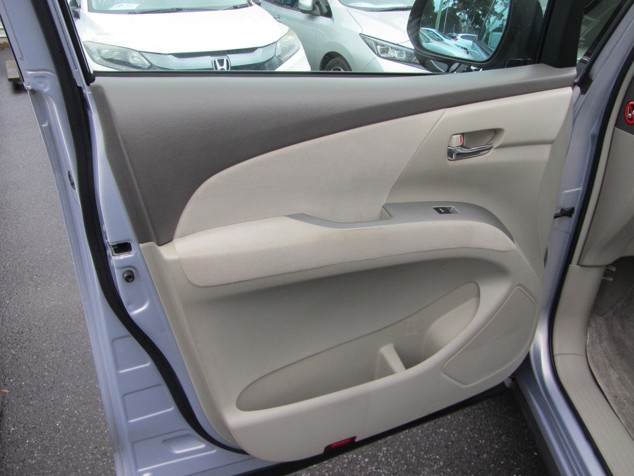 2009 Toyota Estima Hybrid 2.4L E-Four G-Package 7 seater, VIN 6ZZ90AHR207035416 (#5416)