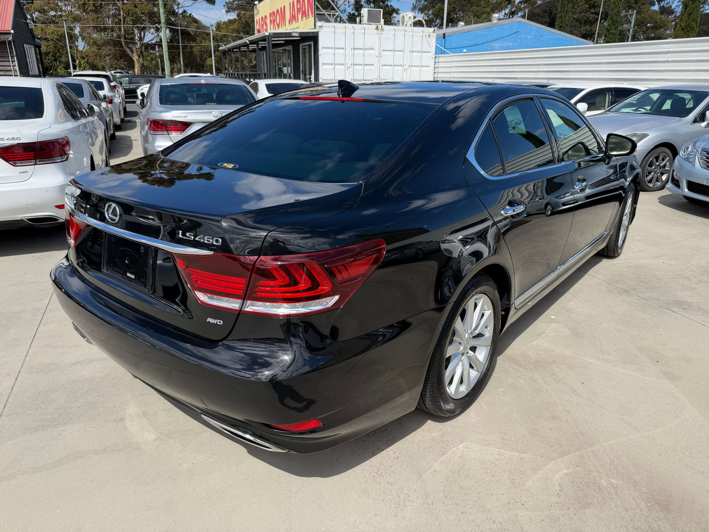 2015 Lexus LS460 AWD V8 4.6L Version C Premium Luxury Sedan, (#6015)
