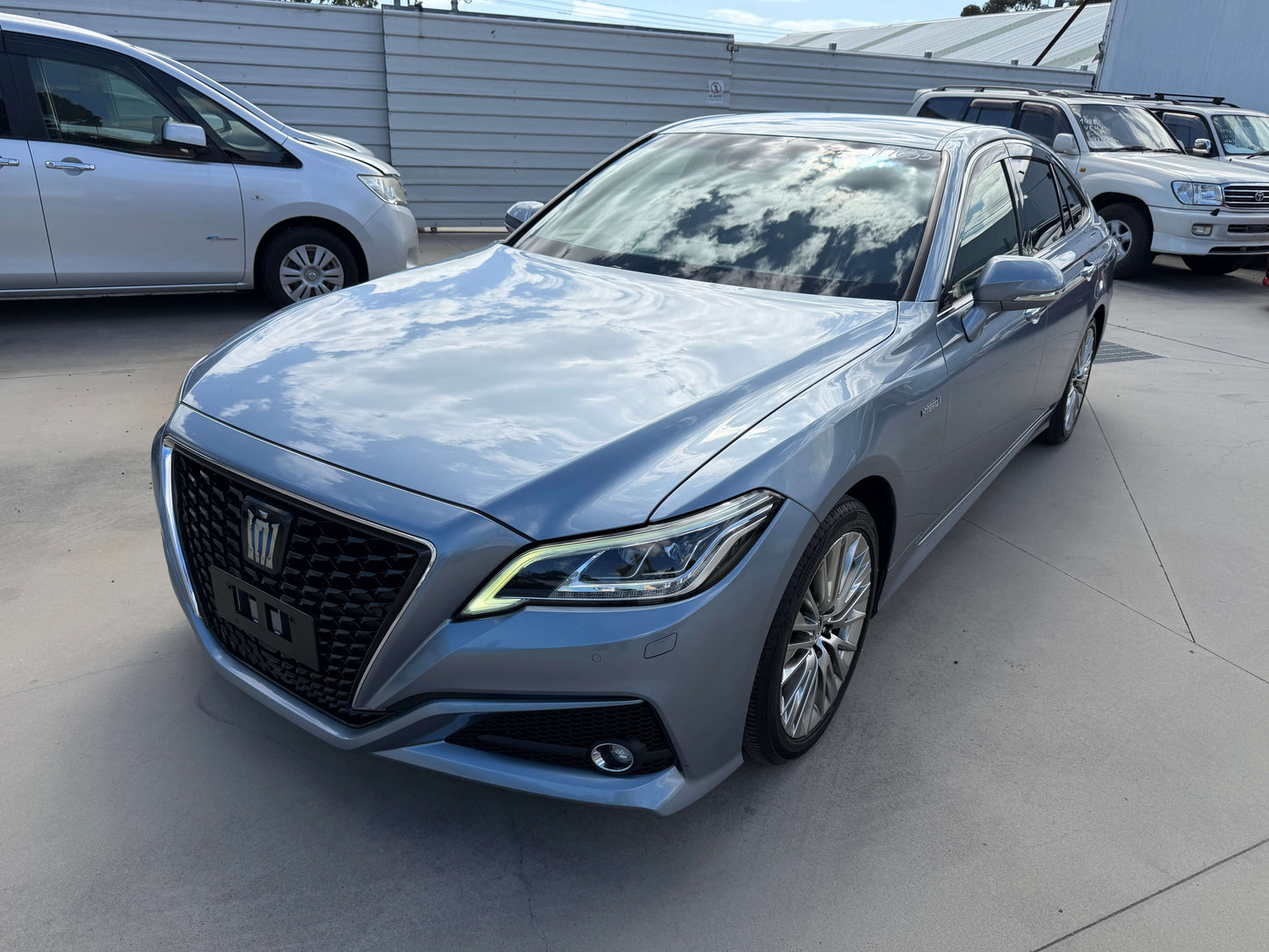2019 Toyota Crown 2.5L Hybrid G-Edition Luxury Sedan, (#7635)