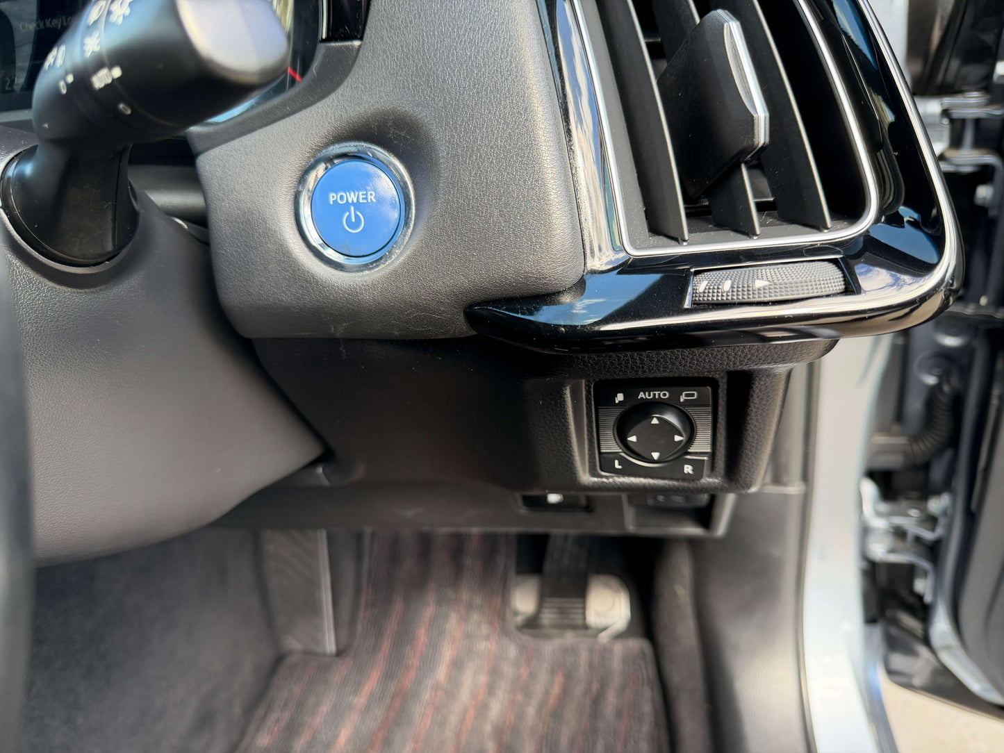 2019 Toyota Crown 2.5L Hybrid G-Edition Luxury Sedan, (#7635)