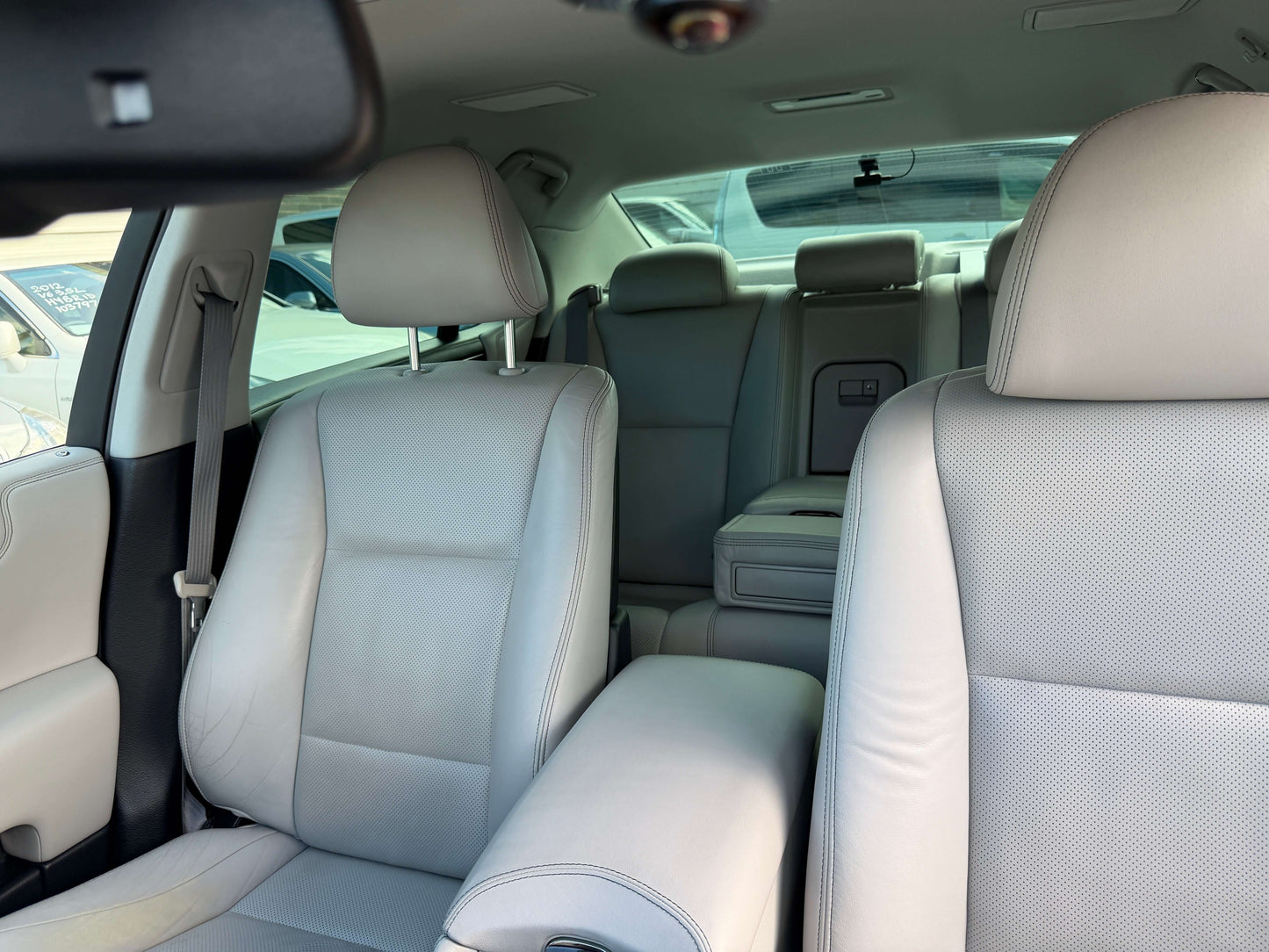 2015 Lexus LS460 AWD V8 4.6L Version C Premium Luxury Sedan, (#6015)