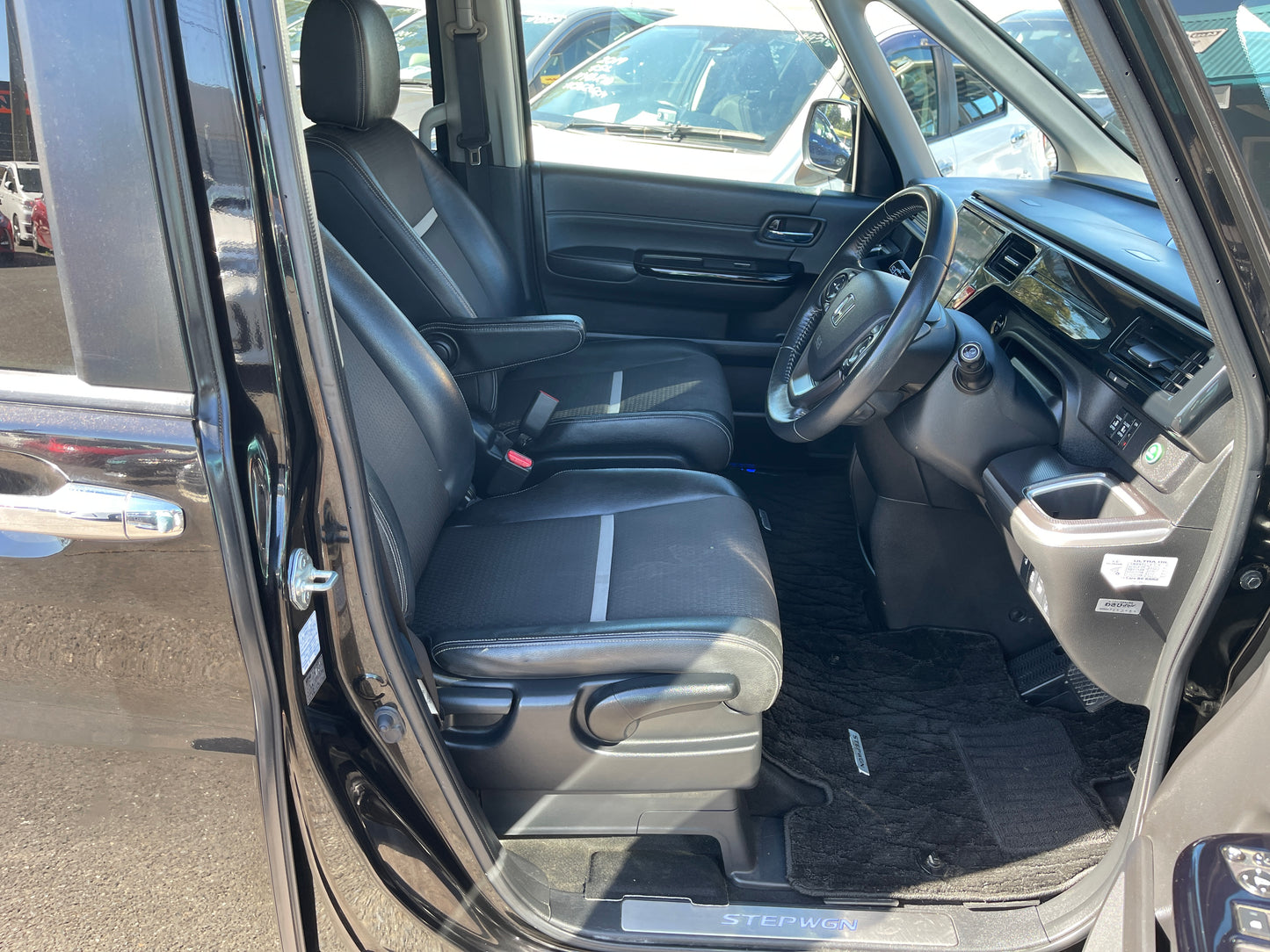 2018 Honda Honda Stepwgn 2.0 Spada Hybrid G EX Honda Sensing 7 seater, VIN 6ZZJ000RP51062548 (#2548)