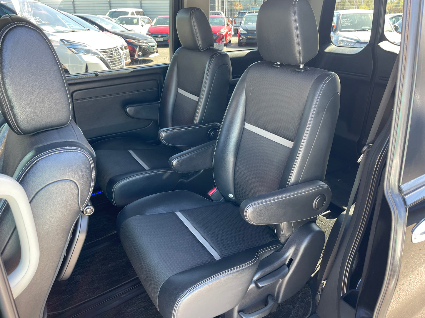 2018 Honda Honda Stepwgn 2.0 Spada Hybrid G EX Honda Sensing 7 seater, VIN 6ZZJ000RP51062548 (#2548)