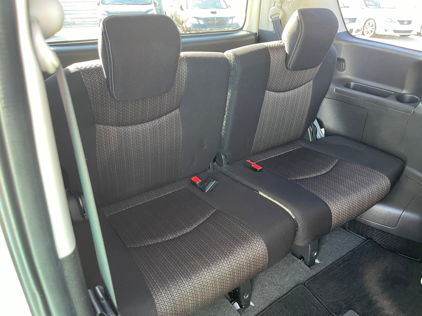 2015 Nissan Serena 2.0L S-Hybrid Highway Star, VIN 6ZZF00HFC26290603 (#0603)