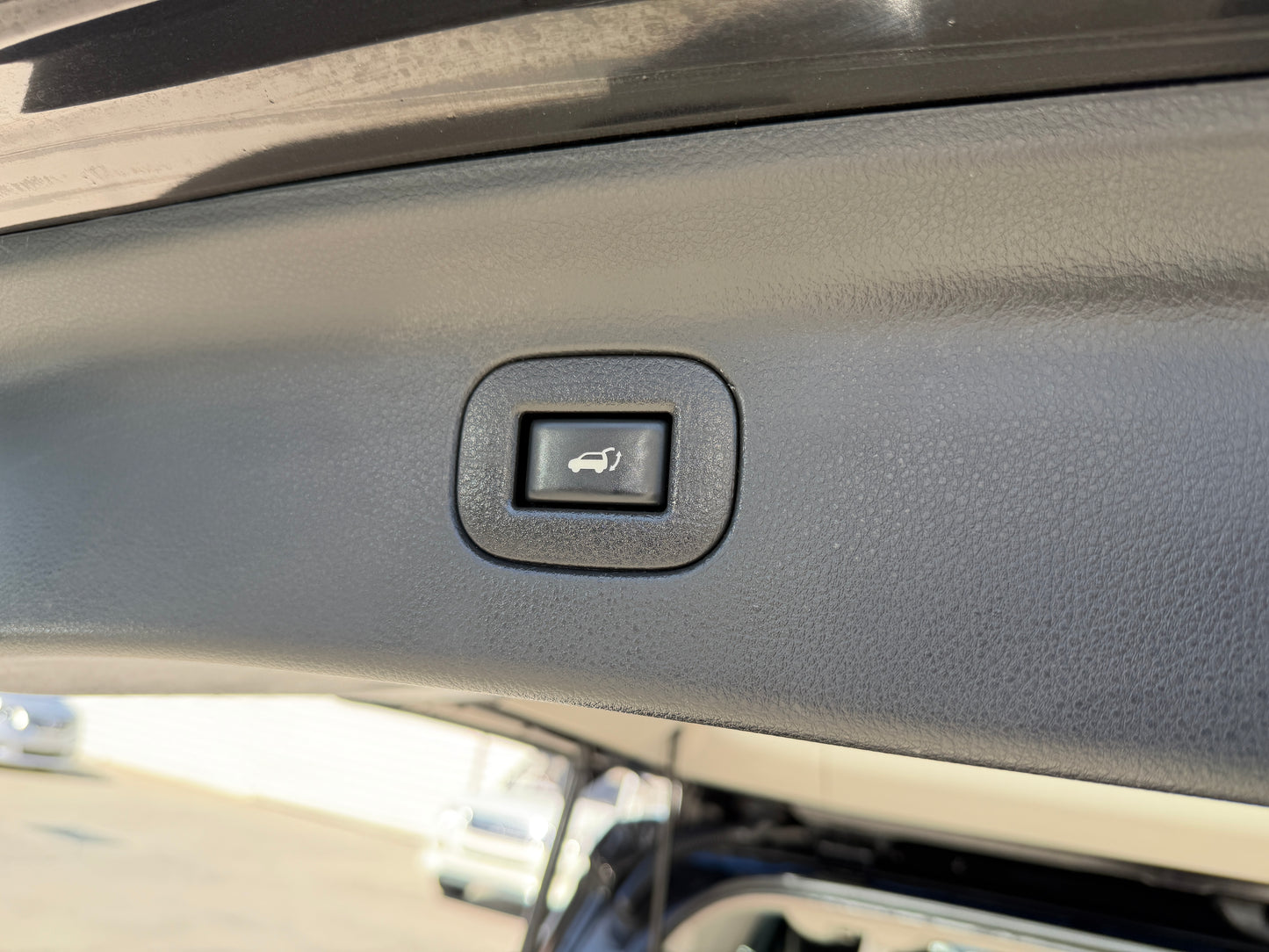 2010 Nissan Elgrand V6 3.5L Rider Autech Premium 7 seats Luxury People Mover, (#0598)