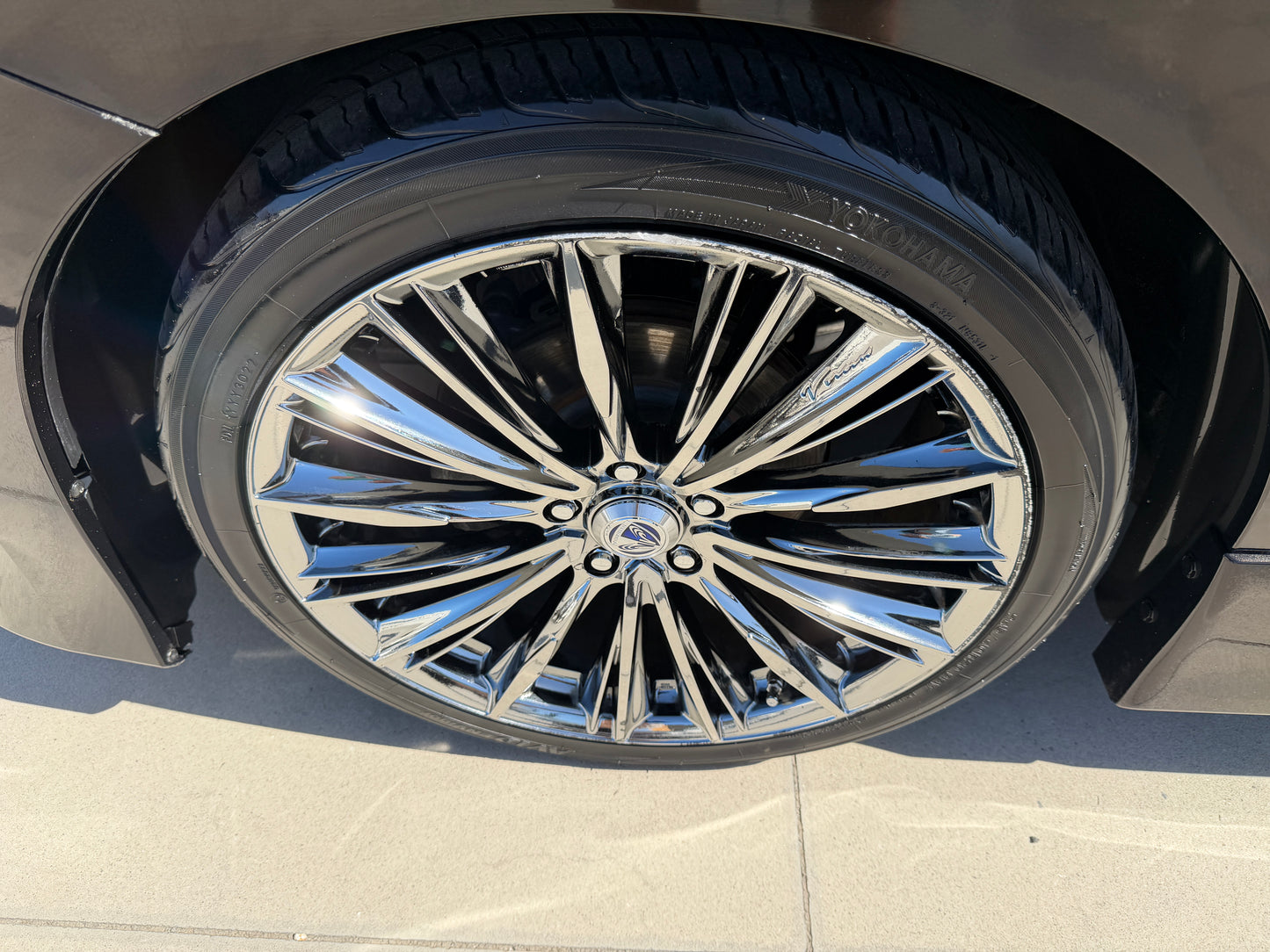 2010 Nissan Elgrand V6 3.5L Rider Autech Premium 7 seats Luxury People Mover, (#0598)