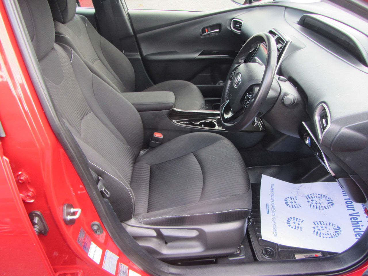 2019 Toyota Prius Prime Plug-In Hybrid 1.8L G-Edition 5 seater, VIN 6ZZK0ZVW523142922 (#2922)