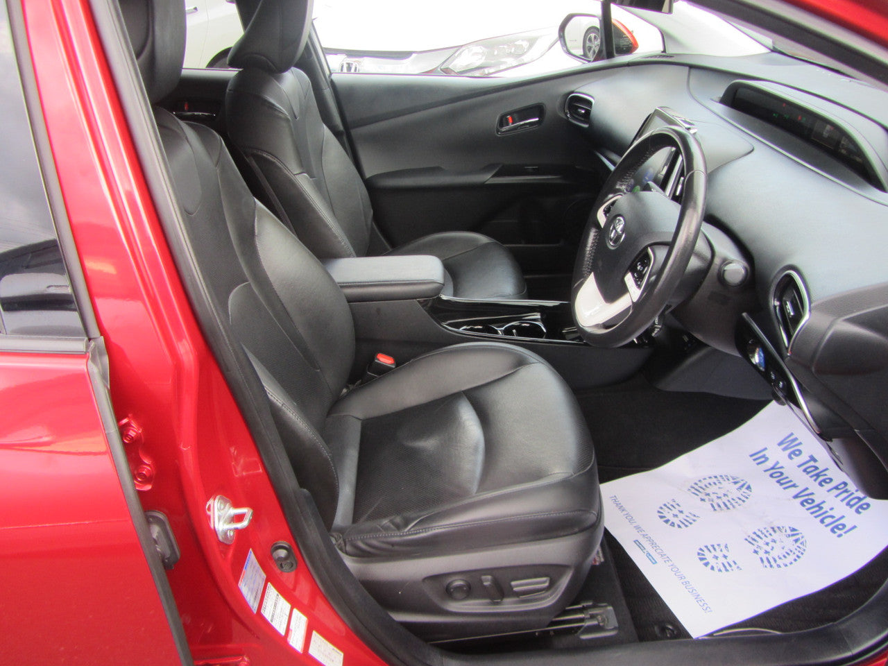 2019 Toyota Prius Prime Plug-In Hybrid 1.8L G-Edition 4 seater, VIN 6ZZK0ZVW523108638 (#8638)