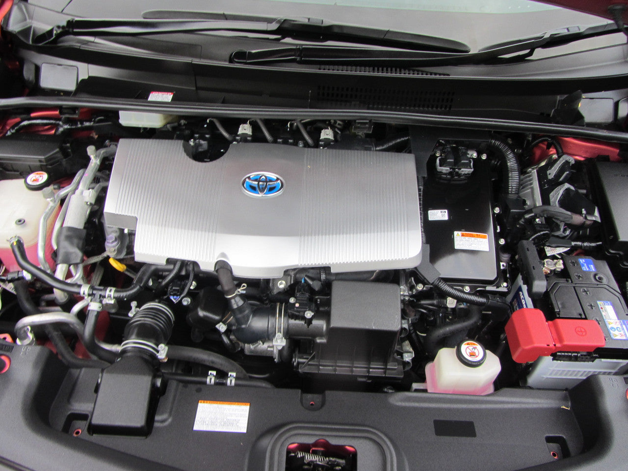 2019 Toyota Prius Prime Plug-In Hybrid 1.8L G-Edition 4 seater, VIN 6ZZK0ZVW523108638 (#8638)