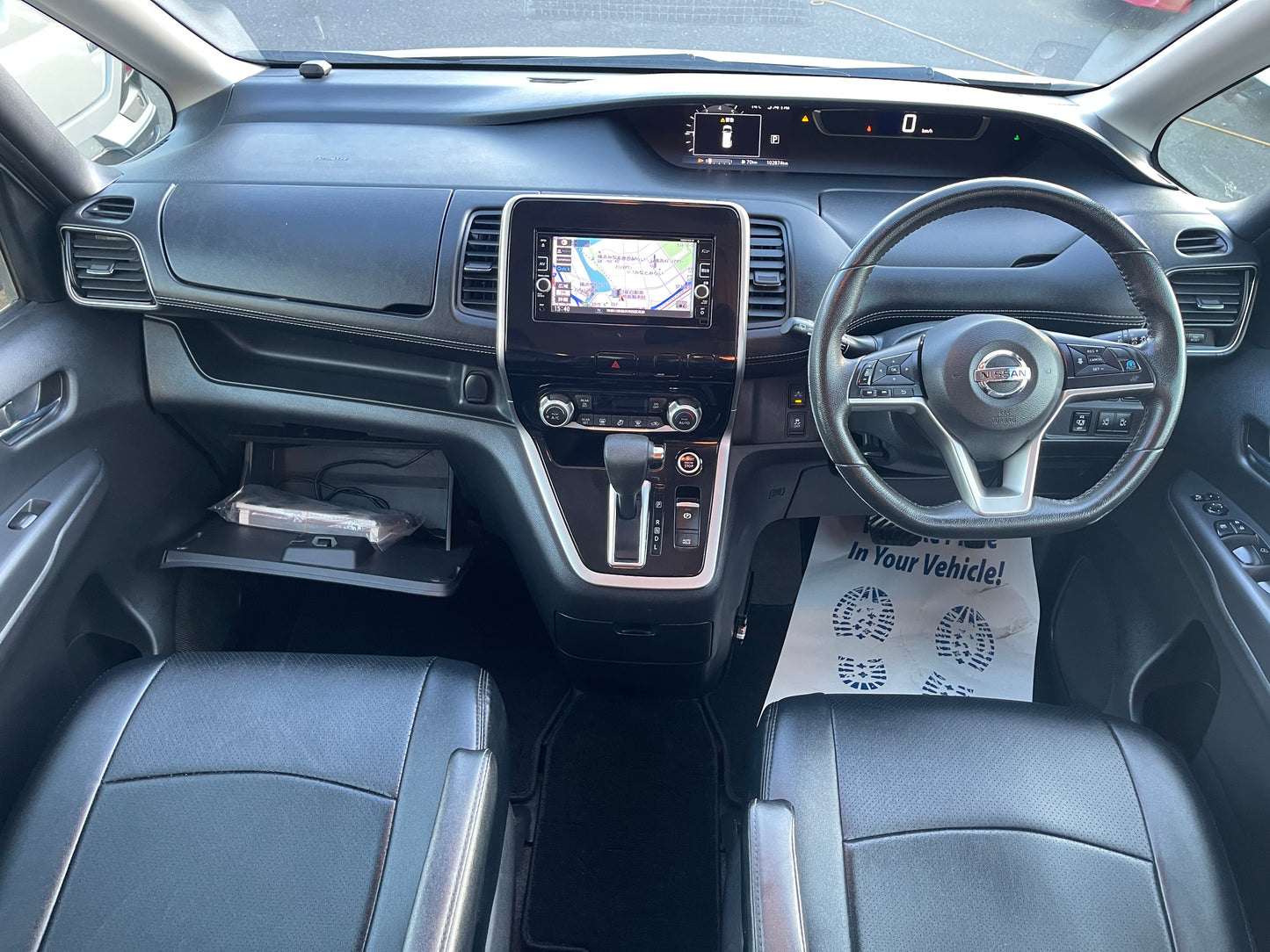 2016 Nissan Serena 2.0L S-Hybrid Highway Star ProPilot Edition 8 seats, VIN 6ZZG00GFC27024092 (#4092)