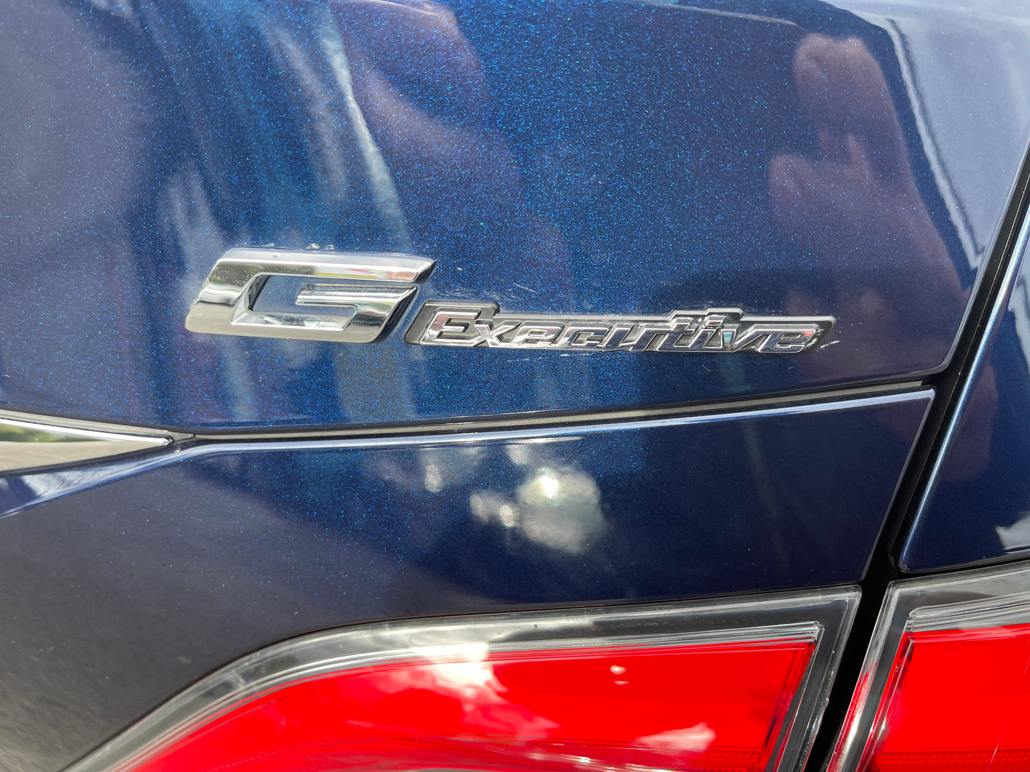 2021 Toyota Crown V6 3.5L Hybrid G-Executive Edition Luxury Sedan, VIN 6ZZLGWS2241009559 (#9559)