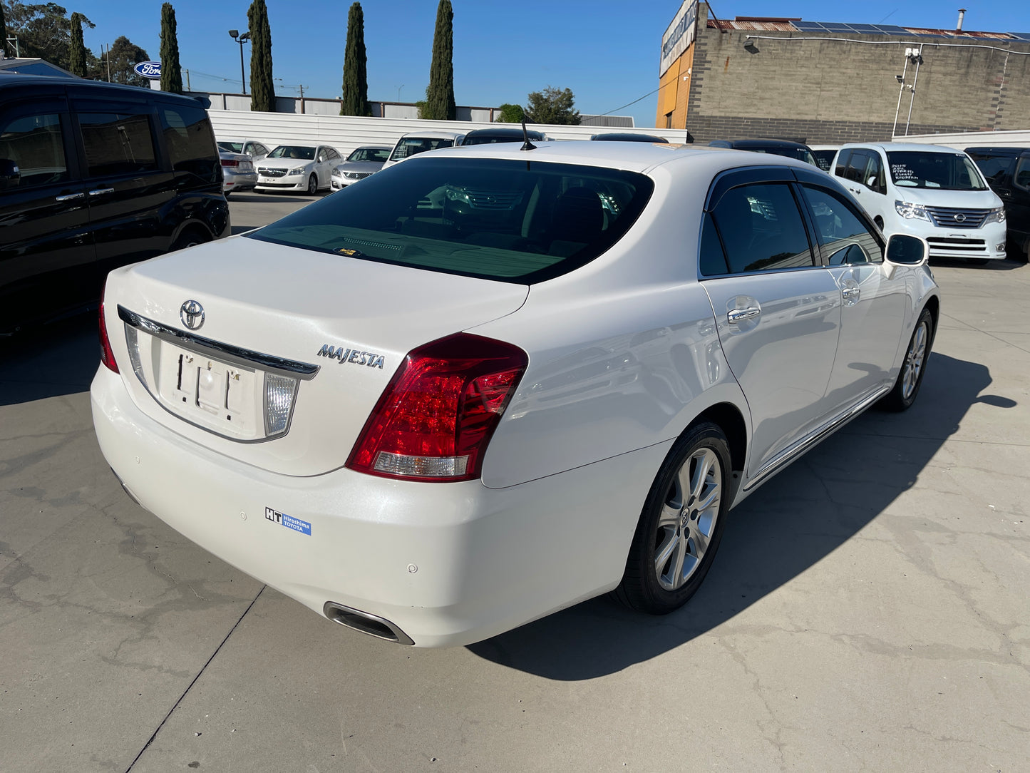 2009 Toyota Crown Majesta V8 4.6L C Type Luxury Sedan, VIN 6ZZ9URS2061000878 (#0878)