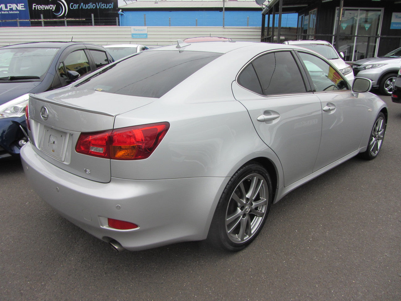 2007 Lexus IS350 V6 3.5L Version L Sport Sedan, VIN 6ZZ70GSE215017751 (#7751)
