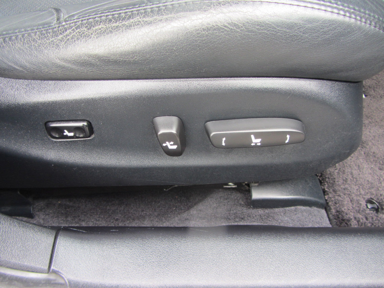 2007 Lexus IS350 V6 3.5L Version L Sport Sedan, VIN 6ZZ70GSE215017751 (#7751)