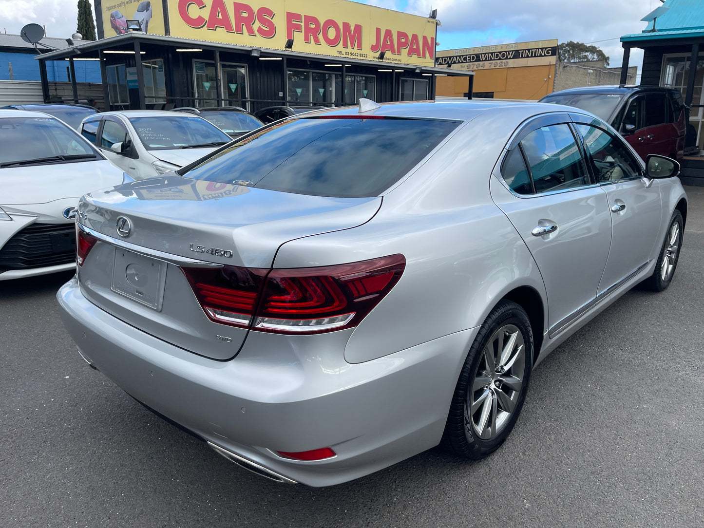 2015 Lexus LS460 AWD V8 4.6L Version L Premium Luxury Sedan, VIN 6ZZF0USF455026073 (#6073)