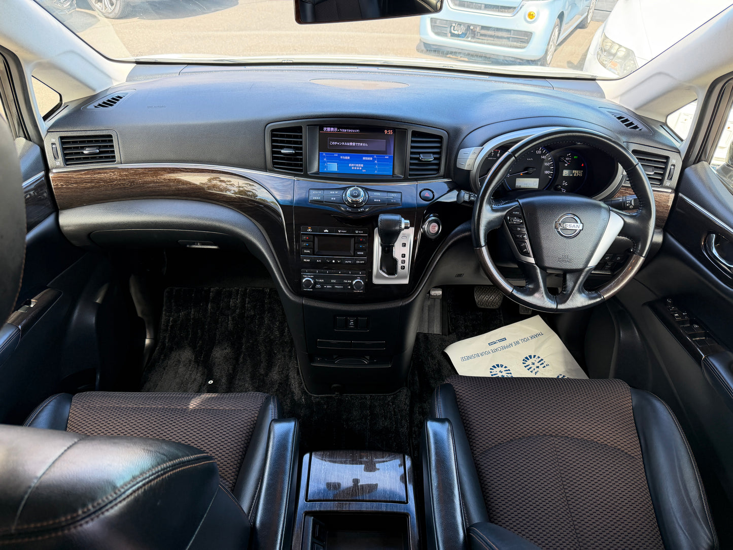 2013 Nissan Elgrand V6 3.5L Highway Star Premium 7 seats, (#0281)