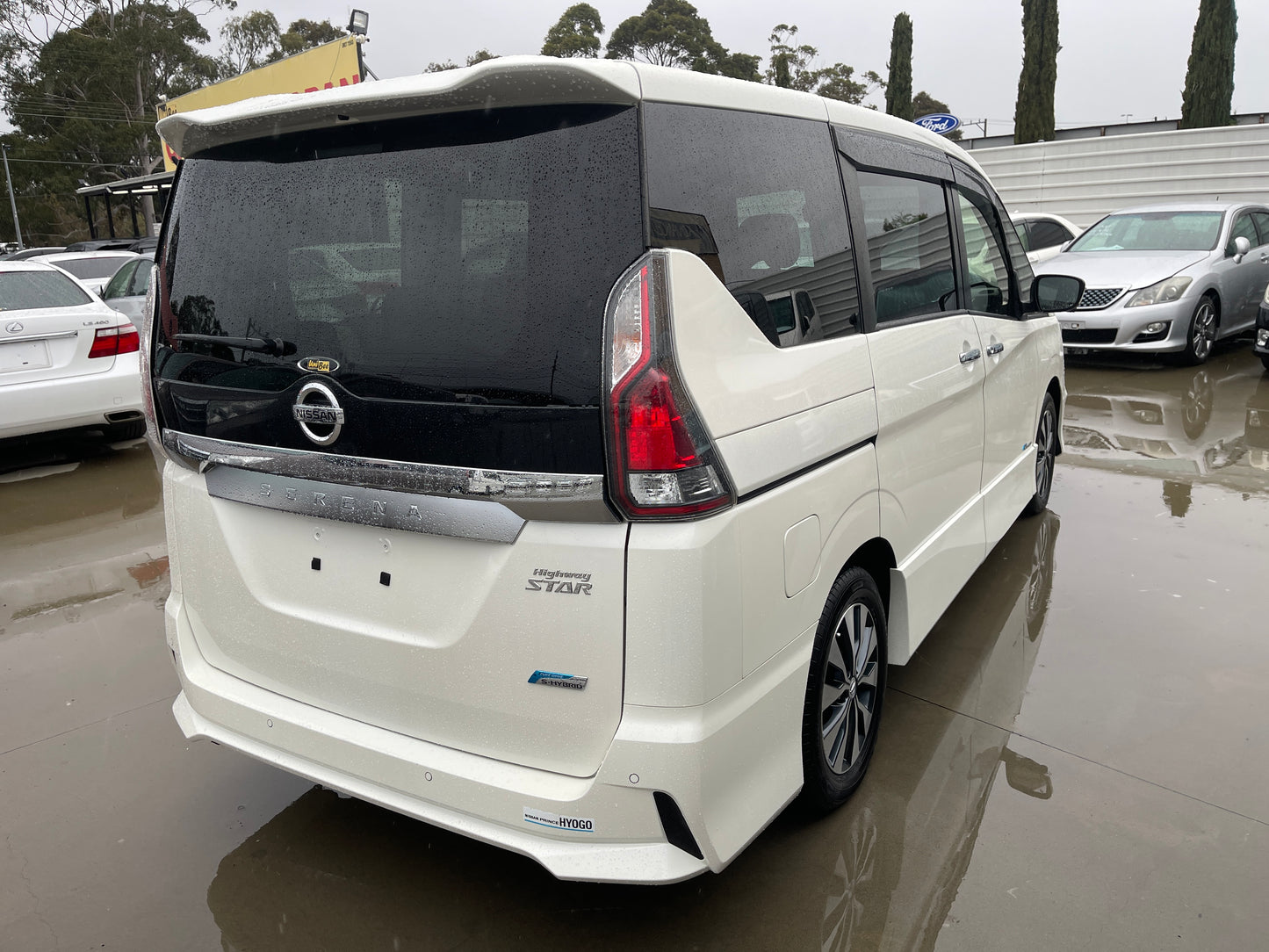 2016 Nissan Serena 2.0L S-Hybrid Highway Star ProPilot Edition 8 seats, VIN 6ZZG00GFC27010872 (#0872)