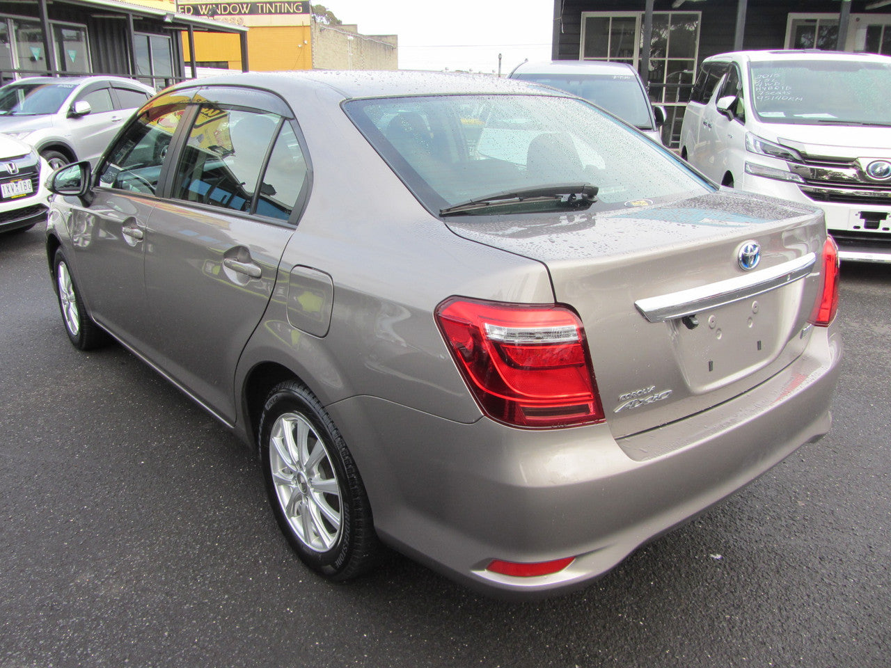 2019 Toyota Corolla Axio Hybrid 1.5L Sedan, VIN 6ZZJNKE1657204982 (#4982)