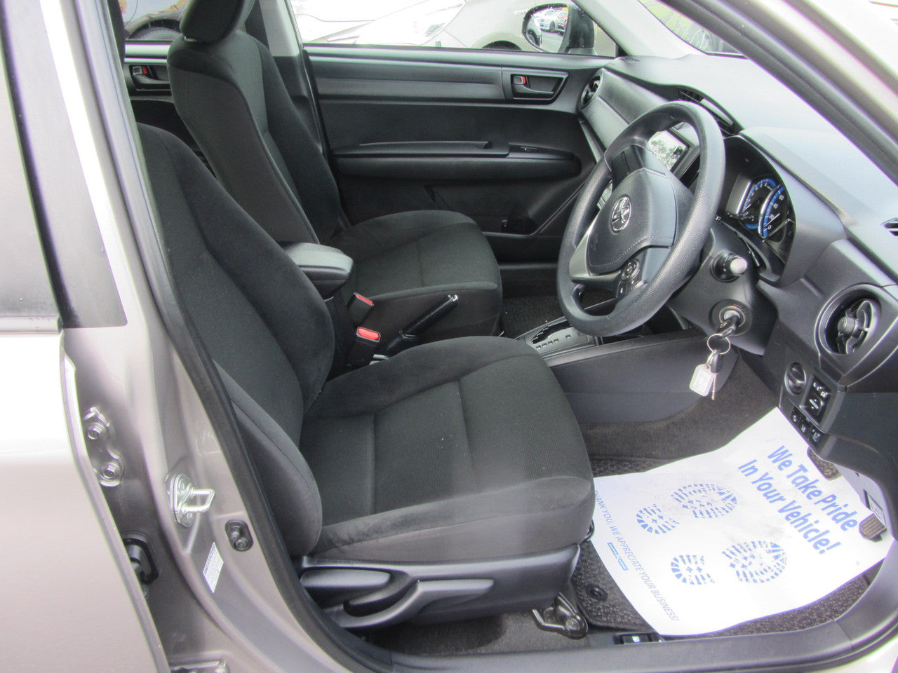 2019 Toyota Corolla Axio Hybrid 1.5L Sedan, VIN 6ZZJNKE1657204982 (#4982)