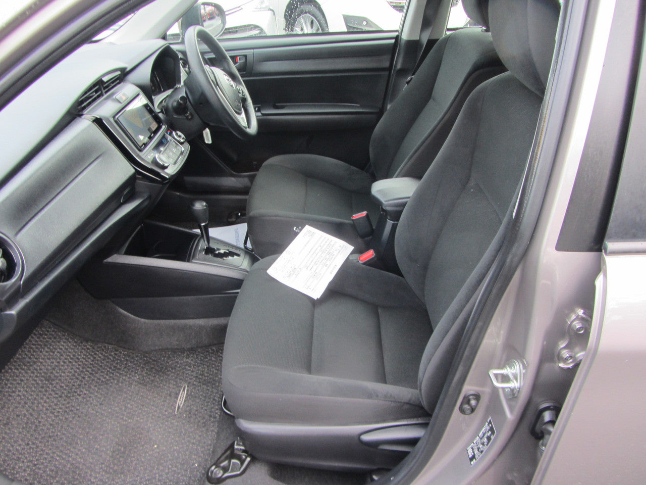 2019 Toyota Corolla Axio Hybrid 1.5L Sedan, VIN 6ZZJNKE1657204982 (#4982)