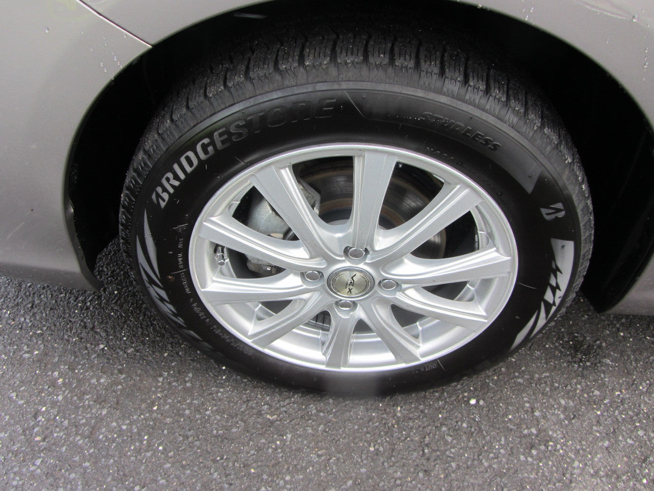 2019 Toyota Corolla Axio Hybrid 1.5L Sedan, VIN 6ZZJNKE1657204982 (#4982)