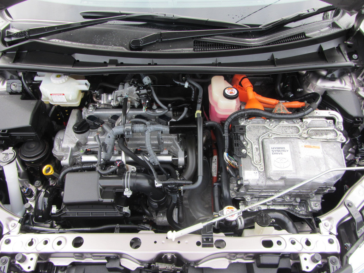 2019 Toyota Corolla Axio Hybrid 1.5L Sedan, VIN 6ZZJNKE1657204982 (#4982)