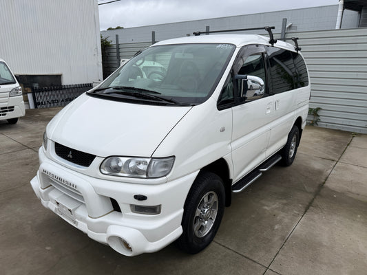 2005 Mitsubishi Delica Space Gear V6 3.0L 4WD Chamonix edition,(#0326)