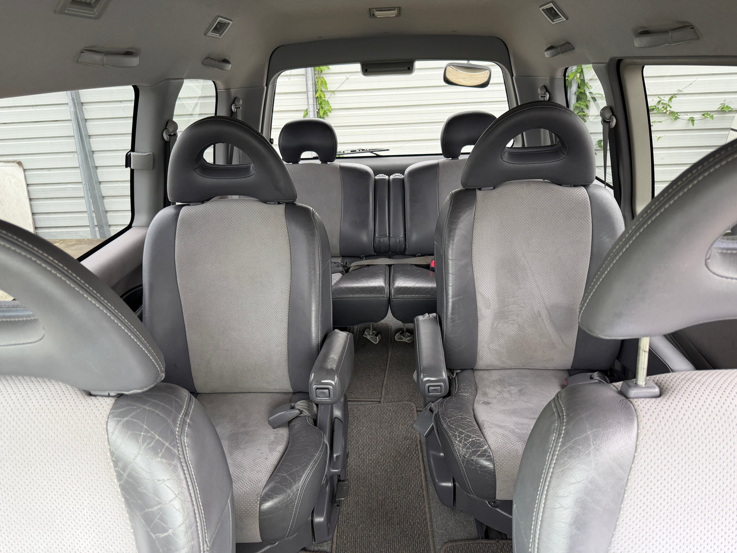 2005 Mitsubishi Delica Space Gear V6 3.0L 4WD Chamonix edition,(#0326)