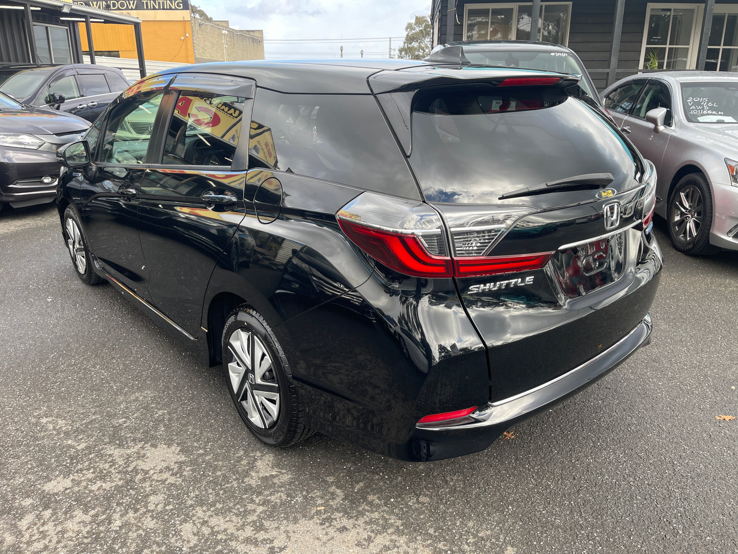 2018 Honda Shuttle Hybrid X Honda Sensing Edition 5 seater, 6ZZK000GP72108672 (#8672)