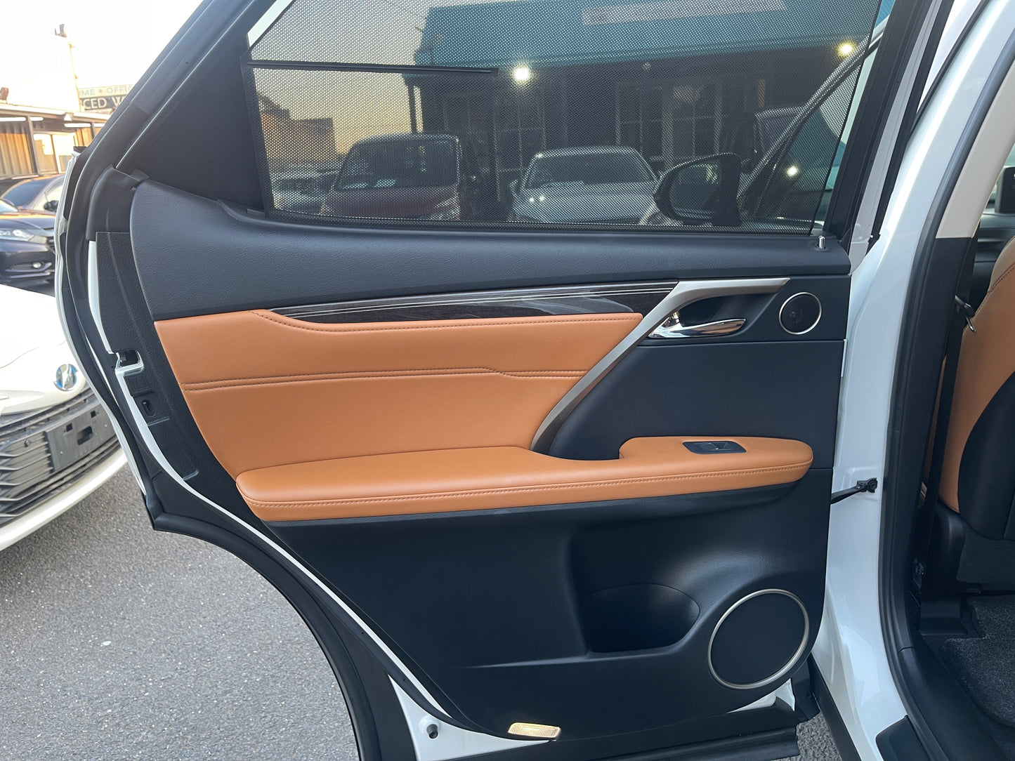 2020 Lexus RX450H V6 3.5L Hybrid L Version Luxury SUV, VIN 6ZZK0GYL200010622 (#0622)