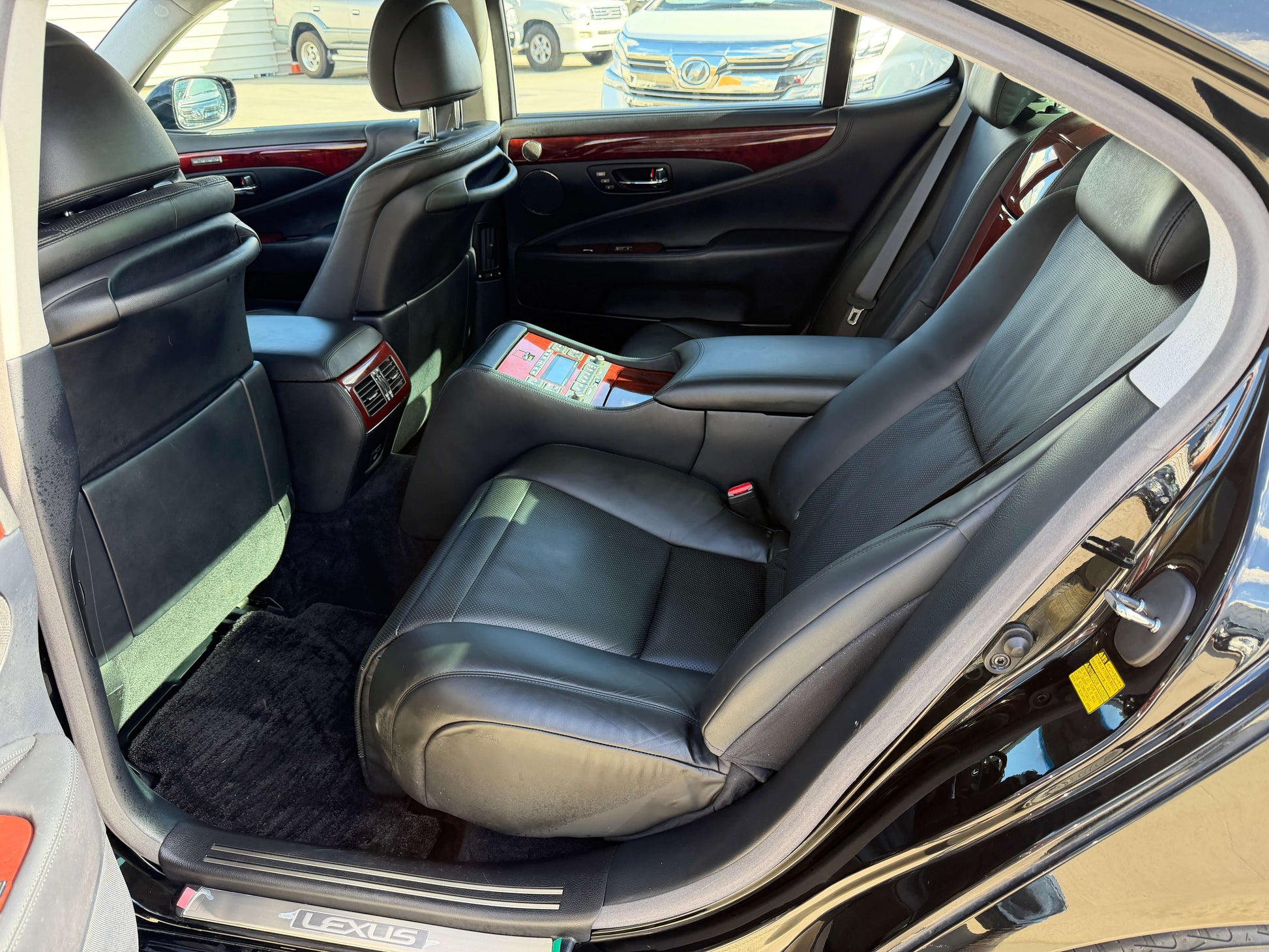 2007 Lexus LS600hL AWD V8 5.0L Hybrid luxury sedan interior view showing spacious rear seating.